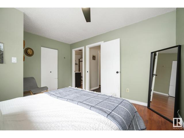 1035 Millbourne Rd E Nw, House attached with 3 bedrooms, 1 bathrooms and 2 parking in Edmonton AB | Image 24