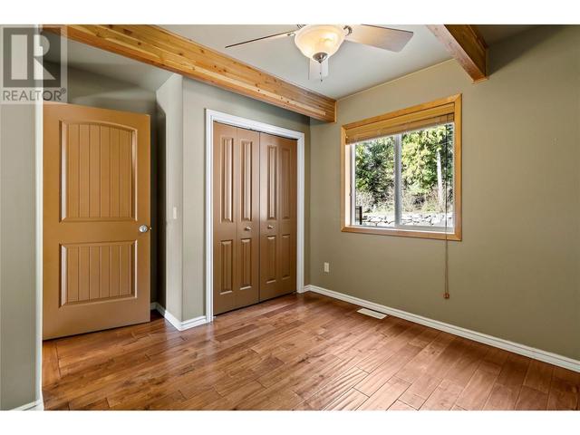 7889 Gardiner Road, House detached with 4 bedrooms, 3 bathrooms and 6 parking in Columbia Shuswap F BC | Image 16