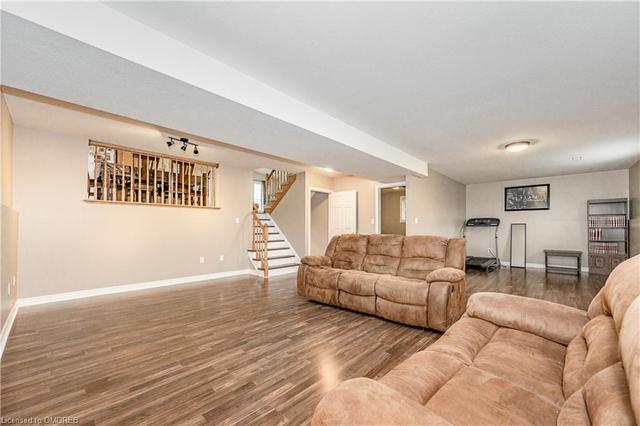 7948 Spring Blossom Drive, House detached with 4 bedrooms, 2 bathrooms and 5 parking in Niagara Falls ON | Image 25