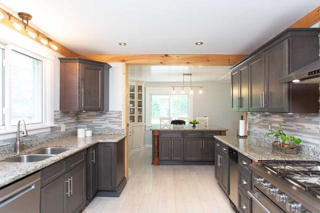 17 Brenda Blvd, House detached with 3 bedrooms, 3 bathrooms and 5 parking in Kawartha Lakes ON | Image 5