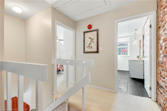6 - 250 King St E, House attached with 2 bedrooms, 1 bathrooms and 1 parking in Kingston ON | Image 16