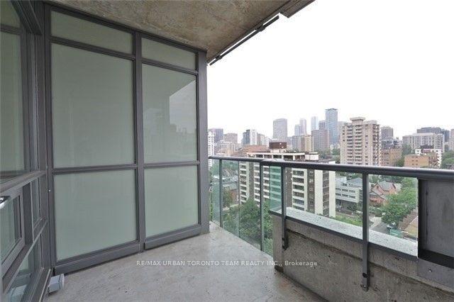 1703 - 285 Mutual St, Condo with 1 bedrooms, 1 bathrooms and 1 parking in Toronto ON | Image 10
