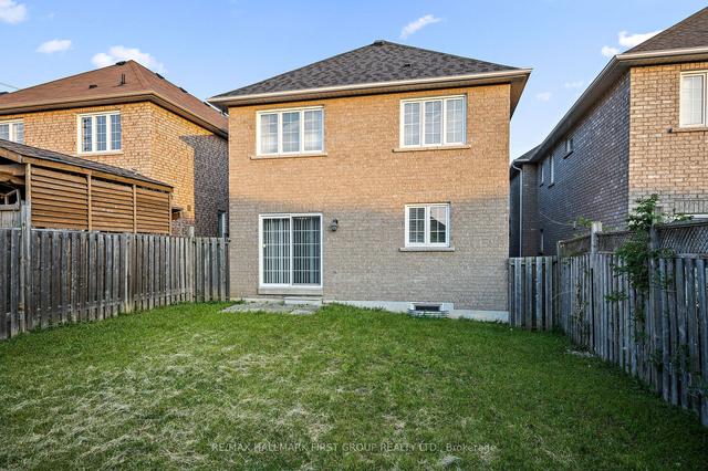 47 Taverner Cres, House detached with 4 bedrooms, 4 bathrooms and 4 parking in Ajax ON | Image 35