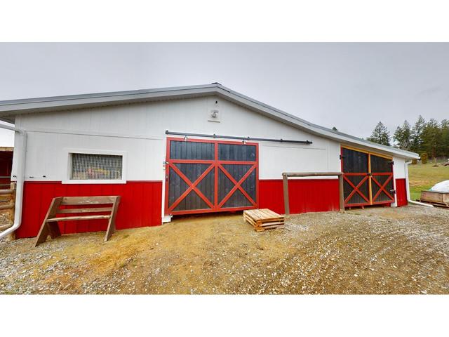 4101 9th St S, House detached with 2 bedrooms, 2 bathrooms and null parking in East Kootenay C BC | Image 66