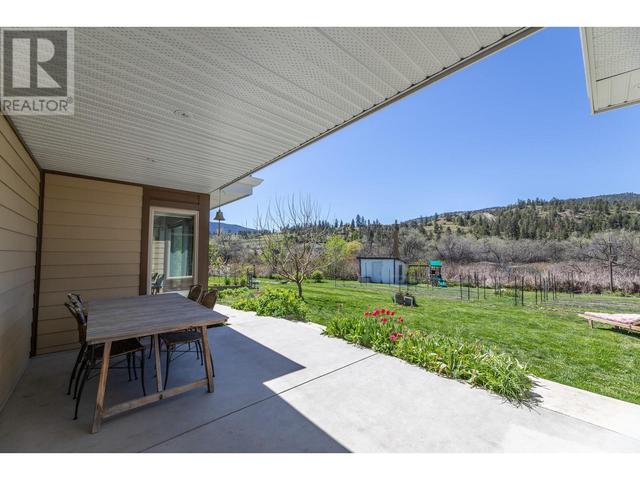 5824 Lewes Ave, House detached with 3 bedrooms, 2 bathrooms and 2 parking in Summerland BC | Image 68