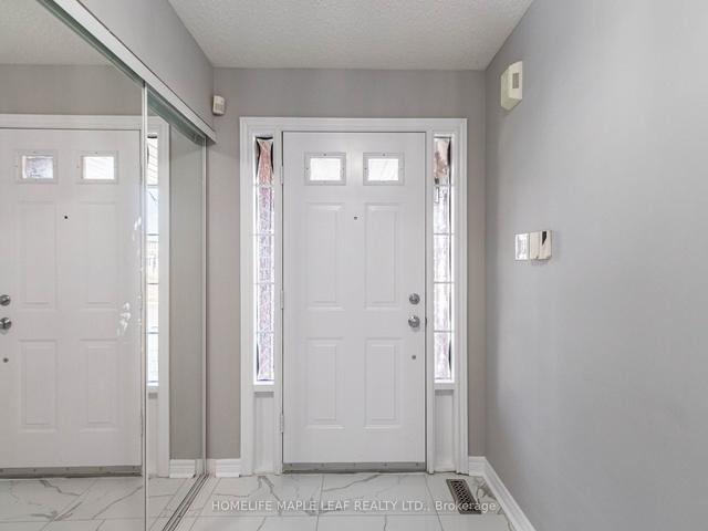 125 Sandyshores Dr, House detached with 3 bedrooms, 4 bathrooms and 6 parking in Brampton ON | Image 37