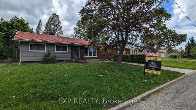82 Jacobson Ave, House detached with 3 bedrooms, 2 bathrooms and 4 parking in St. Catharines ON | Image 12