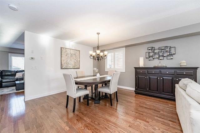 35 Atto Dr, House detached with 3 bedrooms, 4 bathrooms and 6 parking in Guelph ON | Image 37