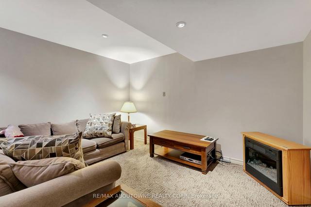 9 - 1150 Skyview Dr, Condo with 3 bedrooms, 4 bathrooms and 4 parking in Burlington ON | Image 17