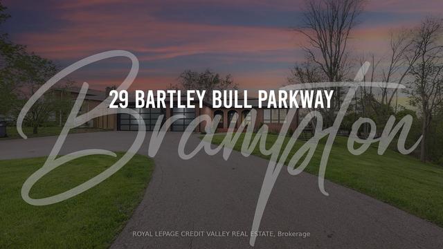 29 Bartley Bull Pky, House detached with 3 bedrooms, 3 bathrooms and 15 parking in Brampton ON | Image 1