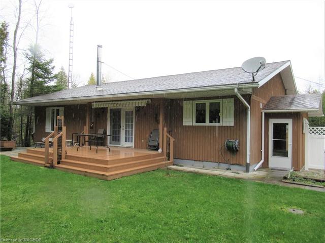 219 Whiskey Harbour Road, House detached with 3 bedrooms, 2 bathrooms and 5 parking in Northern Bruce Peninsula ON | Image 36