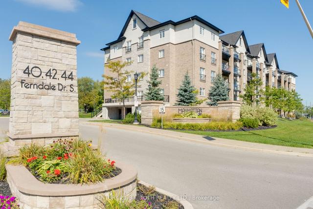 101 - 40 Ferndale Dr S, Condo with 3 bedrooms, 2 bathrooms and 1 parking in Barrie ON | Image 1