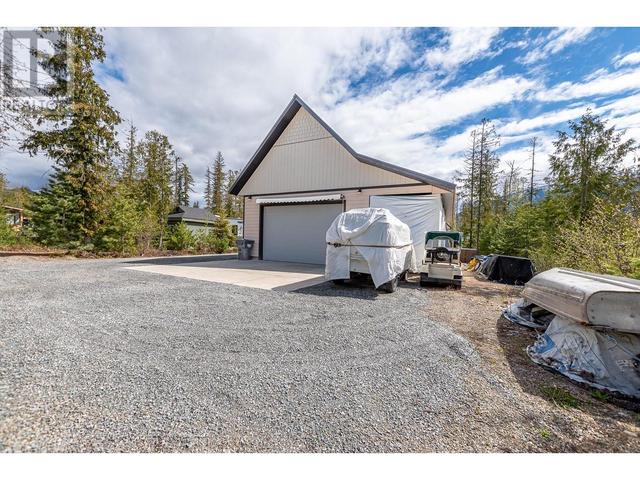 106 Parkside Pl, House detached with 3 bedrooms, 2 bathrooms and 8 parking in Enderby BC | Image 36