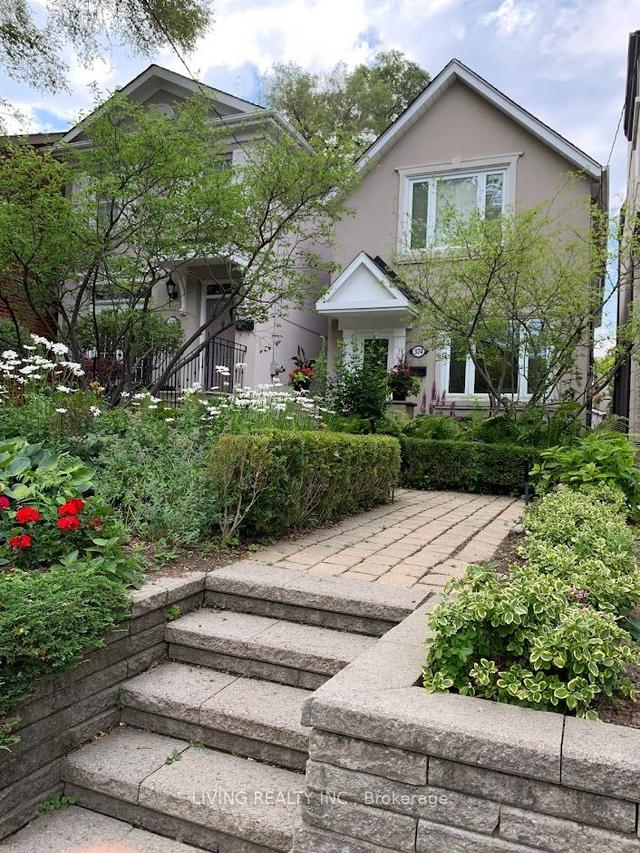 374 Woburn Ave, House detached with 3 bedrooms, 3 bathrooms and 2 parking in Toronto ON | Image 1