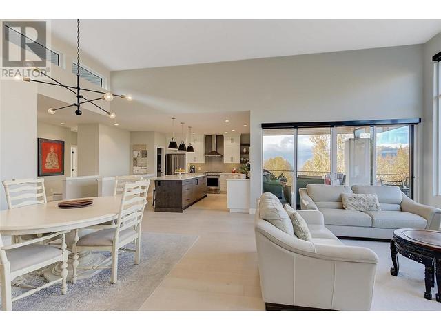 450 Windhover Crt, House detached with 3 bedrooms, 3 bathrooms and 4 parking in Kelowna BC | Image 19