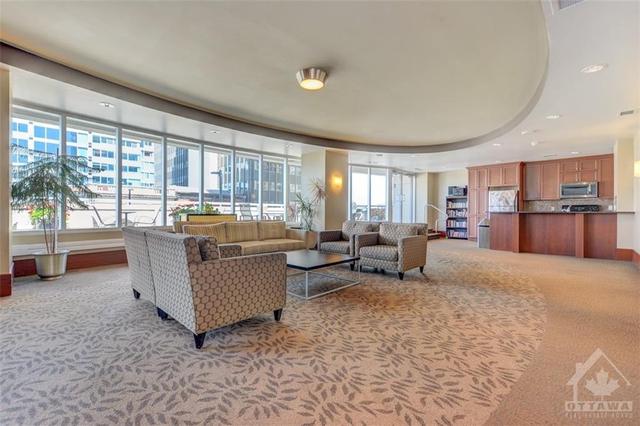 403 - 234 Rideau St, Condo with 2 bedrooms, 2 bathrooms and 1 parking in Ottawa ON | Image 29