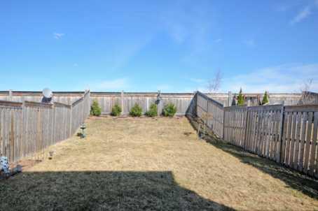 7 Breezewood Crt, House detached with 4 bedrooms, 3 bathrooms and 2 parking in Whitby ON | Image 9