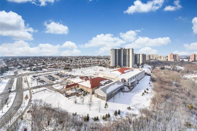 1617 - 1 Rowntree Rd, Condo with 2 bedrooms, 2 bathrooms and 1 parking in Toronto ON | Image 8