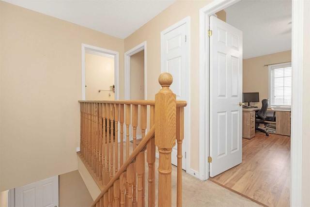 192 Kingston Rd W, Townhouse with 2 bedrooms, 2 bathrooms and 1 parking in Ajax ON | Image 4