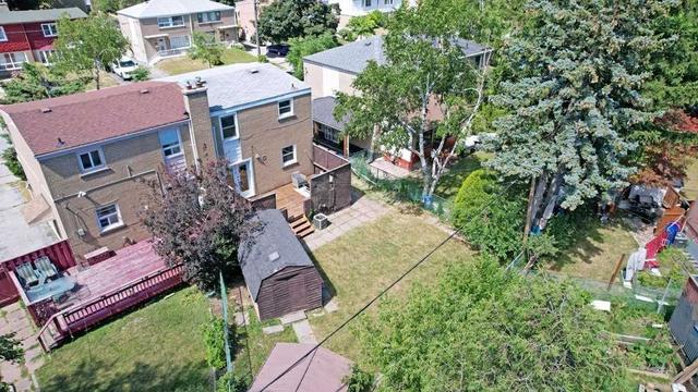 53 Bonniewood Rd, House semidetached with 3 bedrooms, 1 bathrooms and 3 parking in Toronto ON | Image 30