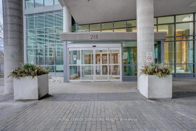 1611 - 215 Fort York Blvd, Condo with 2 bedrooms, 1 bathrooms and 1 parking in Toronto ON | Image 22