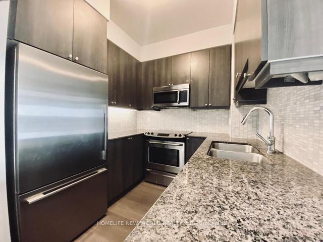 805 - 25 Fontenay Crt, Condo with 1 bedrooms, 1 bathrooms and 1 parking in Toronto ON | Image 2