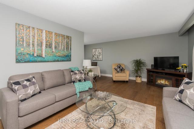 18 Joycelyn Cres, House detached with 4 bedrooms, 2 bathrooms and 5 parking in Halton Hills ON | Image 31