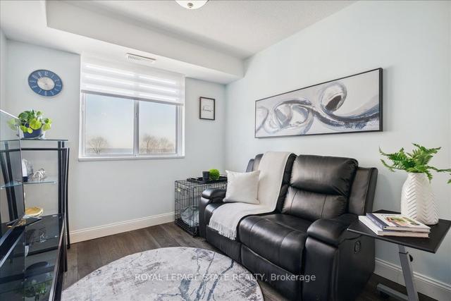 309 - 301 Frances Ave, Condo with 2 bedrooms, 2 bathrooms and 1 parking in Hamilton ON | Image 8