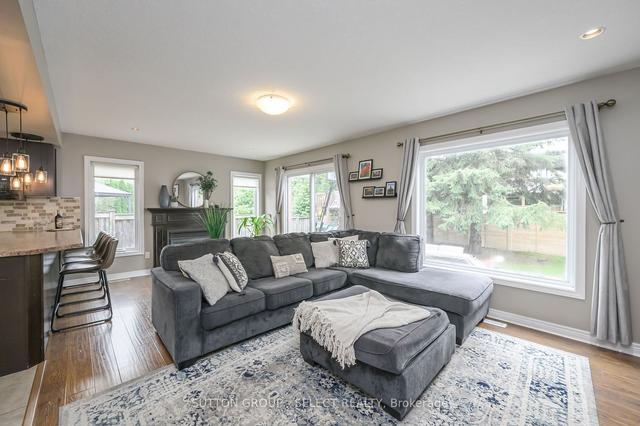 2019 Foxwood Ave, House detached with 3 bedrooms, 3 bathrooms and 5 parking in London ON | Image 9