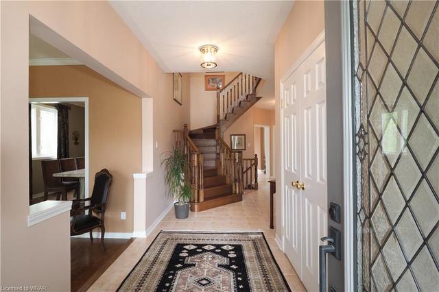 30 Winding Wood Cres, House detached with 4 bedrooms, 2 bathrooms and 4 parking in Kitchener ON | Image 50