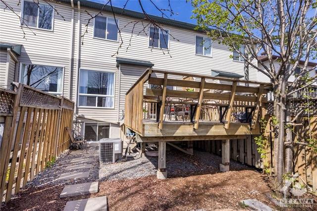 2066 Avenue P Ave, Townhouse with 3 bedrooms, 3 bathrooms and 3 parking in Ottawa ON | Image 29