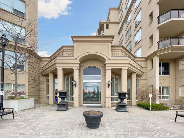204 - 2 Maison Parc Crt, Condo with 2 bedrooms, 2 bathrooms and 1 parking in Vaughan ON | Image 1