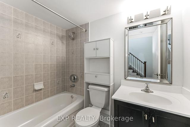 1507 - 26 Laidlaw St, Townhouse with 2 bedrooms, 2 bathrooms and 1 parking in Toronto ON | Image 7