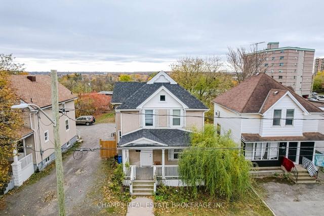 100 Queenston St, House detached with 5 bedrooms, 2 bathrooms and 4 parking in St. Catharines ON | Image 19