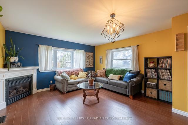 74 Joyce St, House semidetached with 3 bedrooms, 2 bathrooms and 4 parking in St. Thomas ON | Image 6