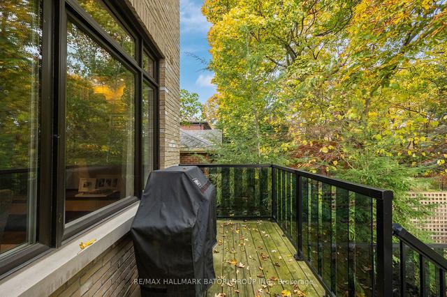 387 Glengrove Ave W, House detached with 4 bedrooms, 5 bathrooms and 4 parking in Toronto ON | Image 26