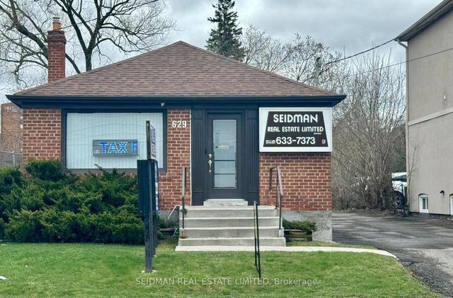 629 Sheppard Ave W, House detached with 0 bedrooms, 2 bathrooms and 8 parking in Toronto ON | Image 1