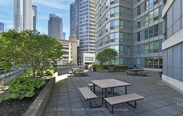 210 - 228 Queens Quay W, Condo with 1 bedrooms, 1 bathrooms and 0 parking in Toronto ON | Image 22