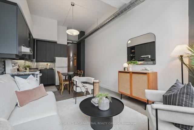 726 - 155 Dalhousie St, Condo with 1 bedrooms, 1 bathrooms and 0 parking in Toronto ON | Image 9