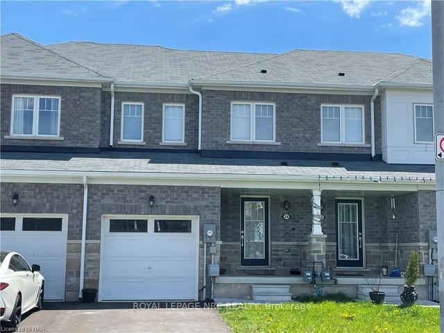 258 Esther Cres, House attached with 3 bedrooms, 3 bathrooms and 2 parking in Thorold ON | Image 1