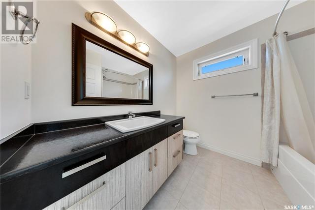 4018 33rd St W, House detached with 3 bedrooms, 3 bathrooms and null parking in Saskatoon SK | Image 18