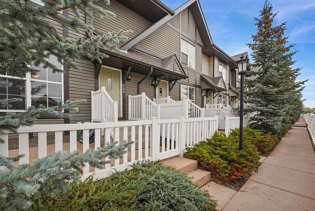 109 New Brighton Villas Se, Home with 3 bedrooms, 2 bathrooms and 2 parking in Calgary AB | Image 1