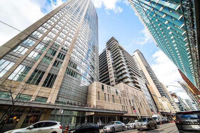 3506 - 210 Victoria St, Condo with 1 bedrooms, 1 bathrooms and 1 parking in Toronto ON | Image 1