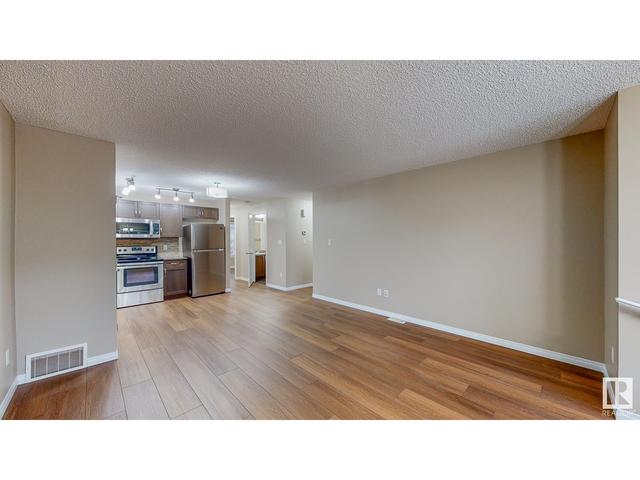 4041 Orchards Dr Sw, House attached with 2 bedrooms, 1 bathrooms and null parking in Edmonton AB | Image 13