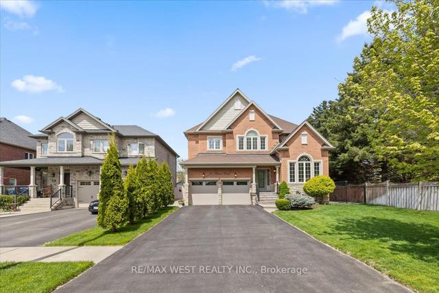26 Antrim Ct, House detached with 4 bedrooms, 4 bathrooms and 8 parking in Caledon ON | Image 1