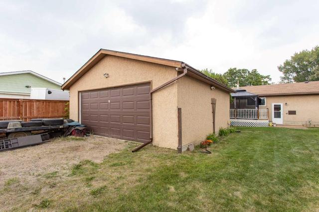 47 Horn Cres, House detached with 4 bedrooms, 2 bathrooms and 4 parking in Red Deer AB | Image 24