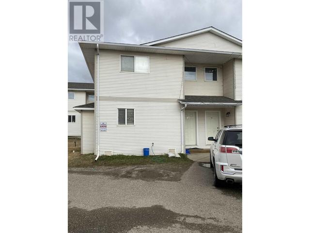 105 - 8220 92 Ave, House attached with 3 bedrooms, 2 bathrooms and null parking in Fort St. John BC | Image 1