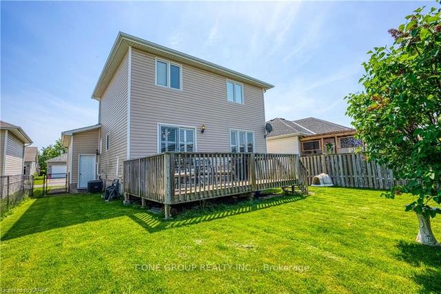 385 Morningside Dr, House detached with 3 bedrooms, 3 bathrooms and 6 parking in Kingston ON | Image 25