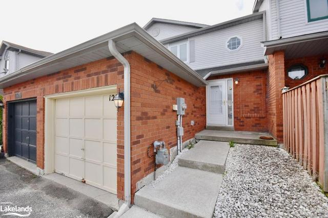 1207 Hill St, House attached with 2 bedrooms, 1 bathrooms and 3 parking in Innisfil ON | Image 17