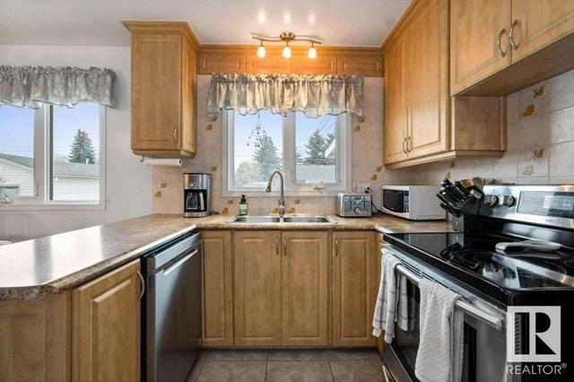 5532 142a Ave Nw, House detached with 3 bedrooms, 2 bathrooms and null parking in Edmonton AB | Image 9